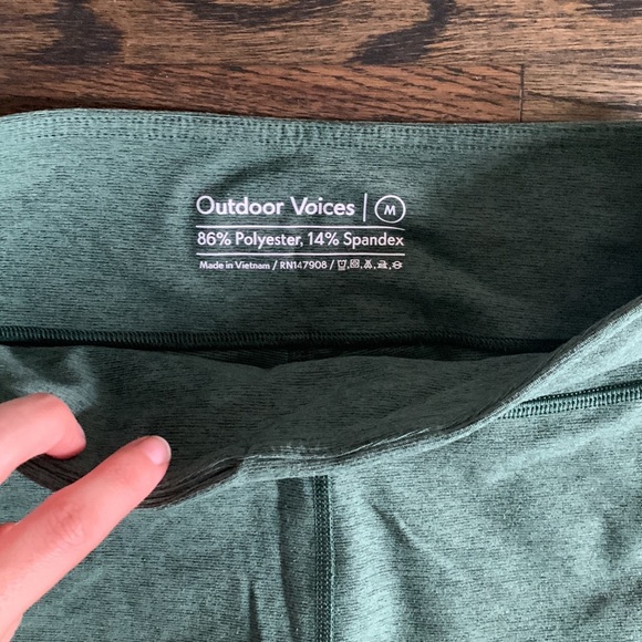 Outdoor Voices ¾ Warm-Up Crop Leggings, Activewear, Hunter Green - Picture 2 of 4
